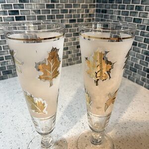 Vintage Libbey Gold Leaves Pilsner Glasses‎